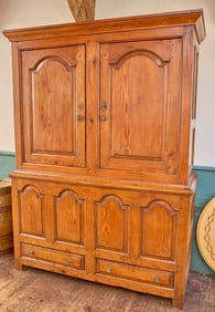 C1780 ARCHED AND RAISED LIVERY PINE  CUPBOARD