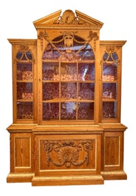 LATE (18th c) ENGLISH CHIPPENDALE BREAKFRONT