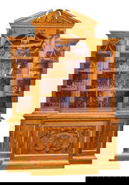 LATE (18th c) ENGLISH CHIPPENDALE BREAKFRONT