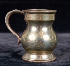 FINSBURY PARK HOTEL PEWTER MEASURE