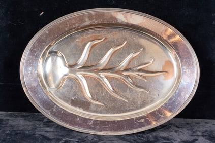 WILLIAM ROGERS SILVER PLATE WELL & TREE PLATTER