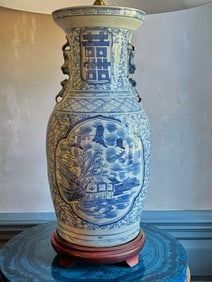 (19th c) CANTON PORCELAIN VASE