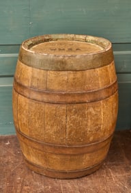 (19th c) ENGLISH OAK BREWERS BARREL