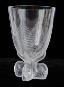 LALIQUE "OSMOND" CRYSTAL VASE