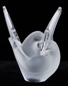 LALIQUE "SYLVIE" CRYSTAL VASE