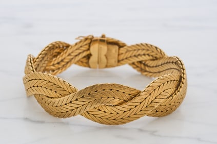 M. BUCCELLATI 18K BRAIDED HERRINGBONE BRACELET
