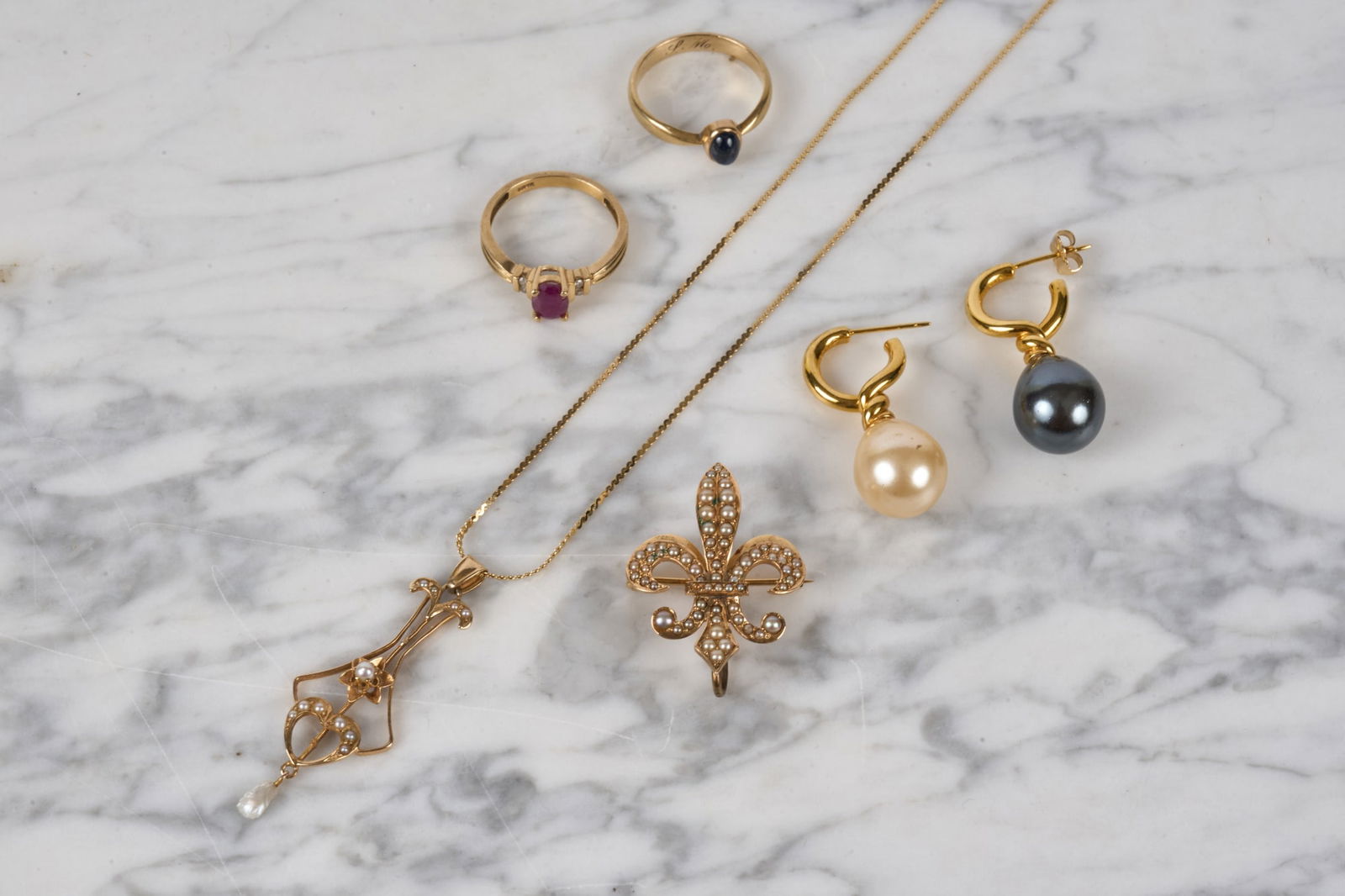 GROUPING 14K GOLD JEWELRY (1 of 20)