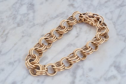 14K GOLD CHARM CHAIN BRACELET