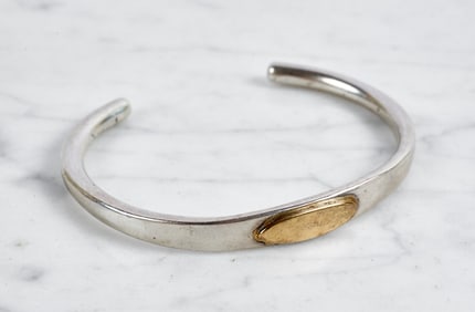 OLD NEWBURY CRAFTERS STERLING & 18K BANGLE