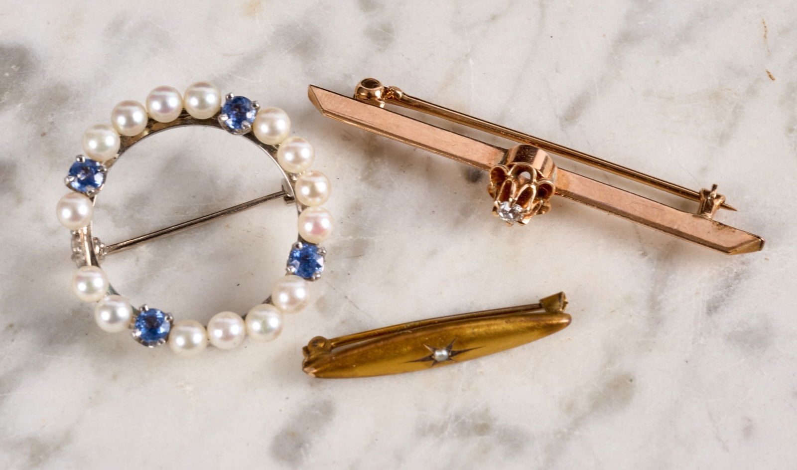 14k GOLD PEARL & SAPPHIRE PIN & (2) BAR PINS (1 of 8)