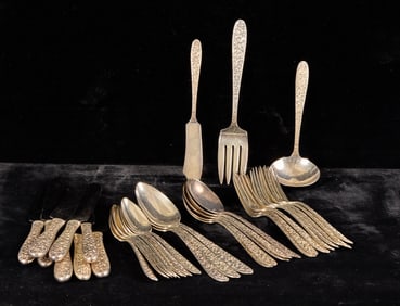 PARTIAL NATIONAL SILVER CO. NARCISSUS FLATWARE SET
