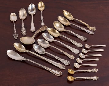 GROUPING OF VARIOUS STERLING SILVER SPOONS