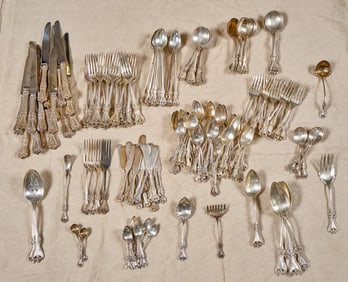 TOWLE STERLING SILVER "OLD COLONIAL" FLATWARE SET