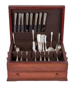 WATROUS "ROSALIND" STERLING SILVER FLATWARE SERVIC