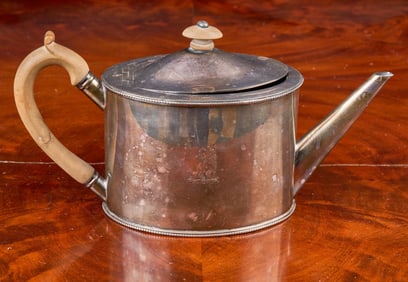 BRITISH STERLING SILVER TEAPOT DATED 1815
