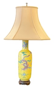 SIGNED CHINESE YELLOW GROUND PORCELAIN DRAGON VASE