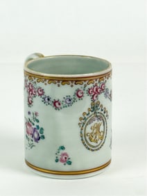 CHINESE ARMORIAL MUG