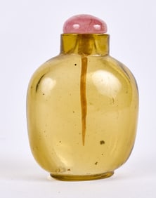 CHINESE TRANSLUCENT AMBER GLASS SNUFF BOTTLE
