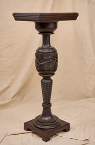 VICTORIAN ROGERS GROUP PEDESTAL