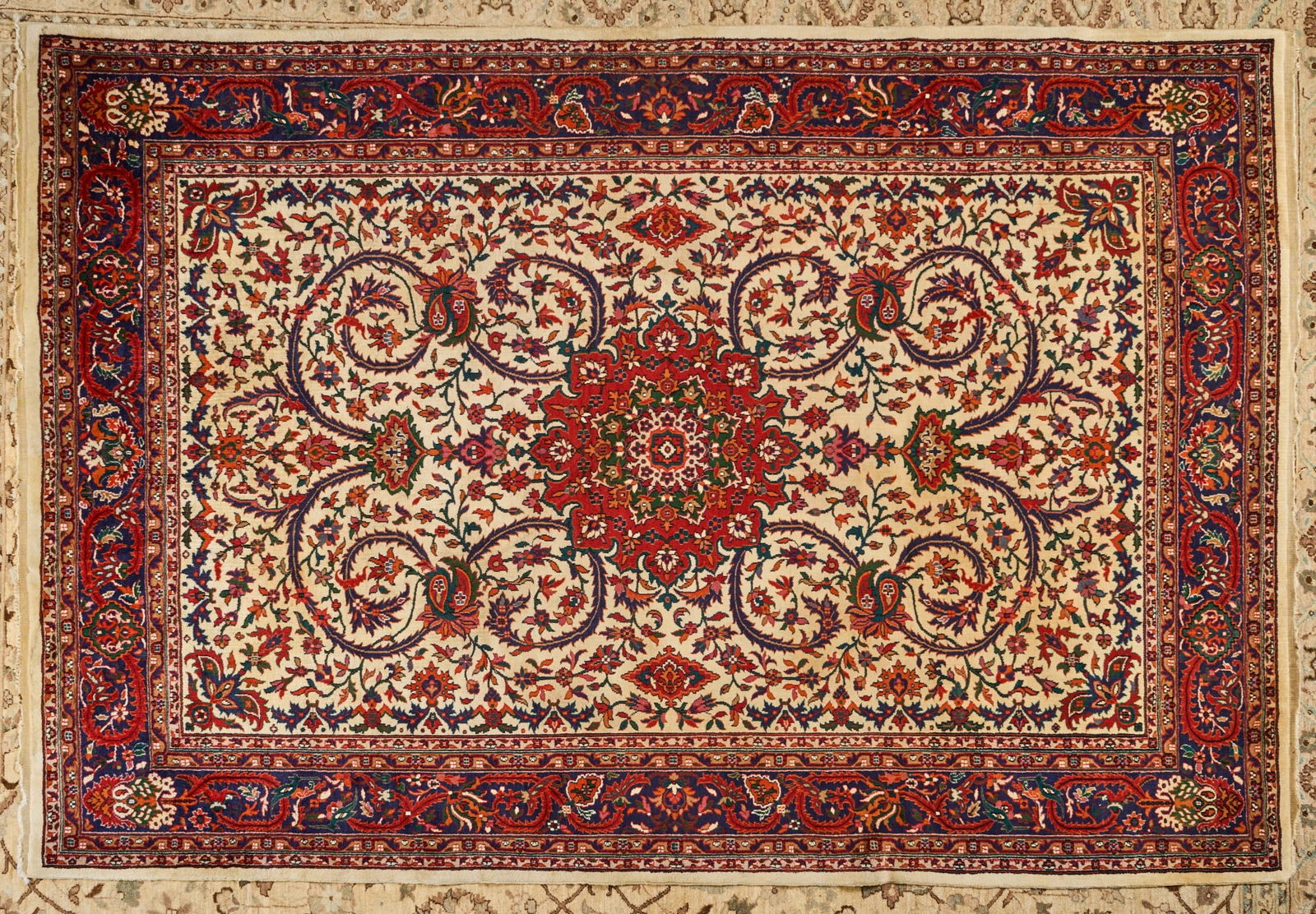 ROOM SIZED PERSIAN KERMAN CARPET (1 of 9)