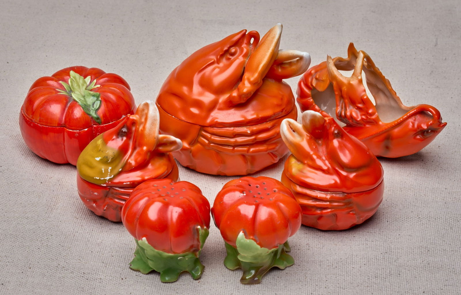(4) ROYAL BAYREUTH LOBSTER & TOMATO TABLEWARES (1 of 11)
