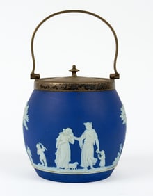 WEDWOOD COBALT BLUE JASPERWARE ICE CADDY