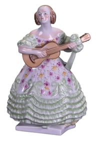 HEREND HAND PAINTED PORCELAIN FIGURE