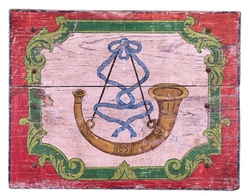 (19th c) BOARD PAINTED with HUNT HORN INSIGNIA