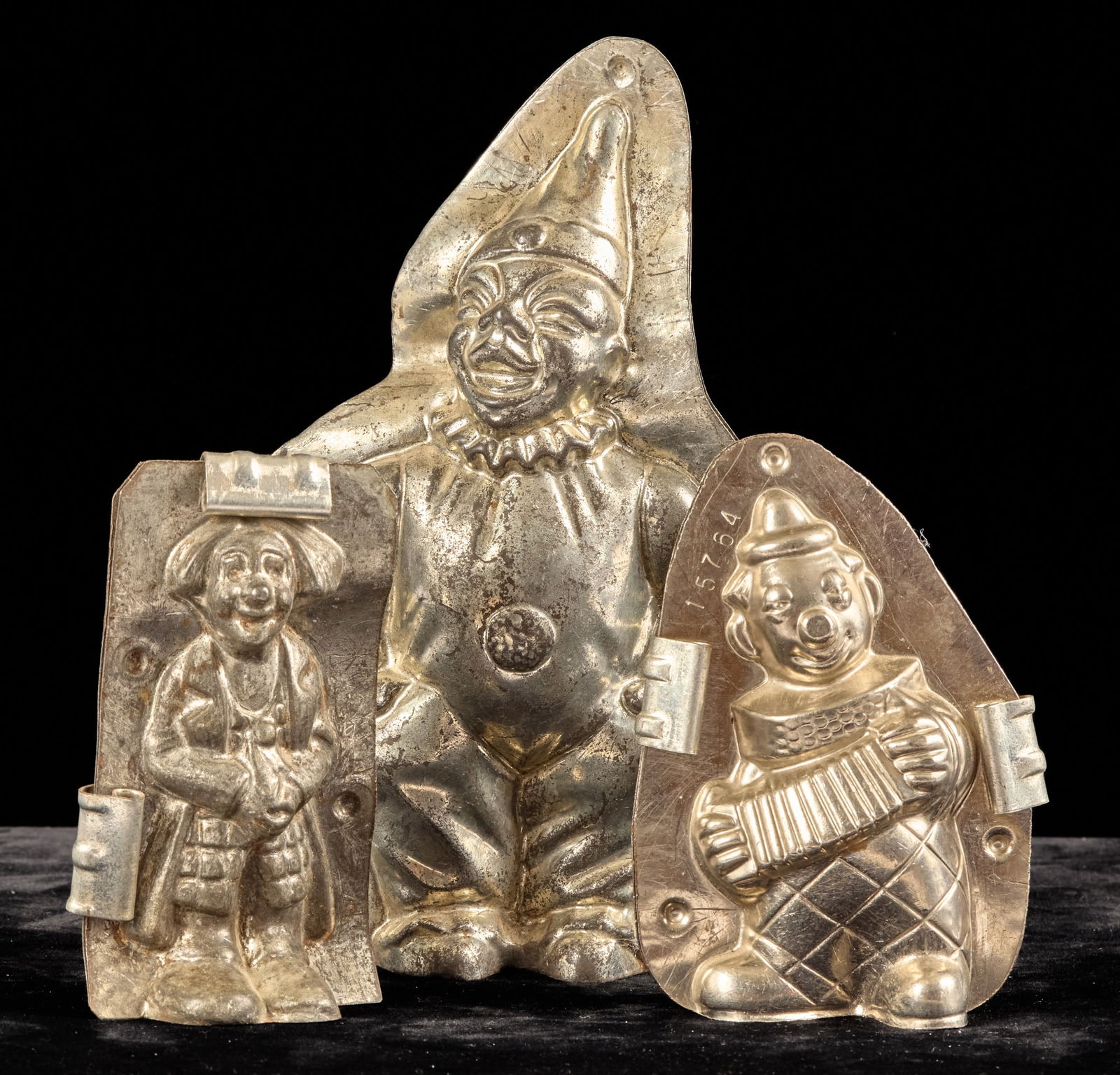 (3) CLOWN CHOCOLATE MOLDS: 8 inches (and smaller) Temp No 7787