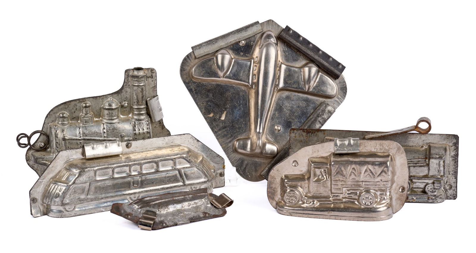 (6) TRANSPORTATION-THEMED CHOCOLATE MOLDS (1 of 16)