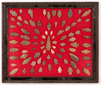 ASSEMBLAGE of NATIVE AMERICAN PROJECTILE POINTS