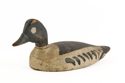 (19th / 20th c) WORKING DECOY of a GOLDEN EYE