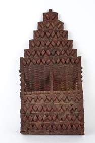 EARLY (20th c) HAND WOVEN PENOBSCOT WALL BASKET