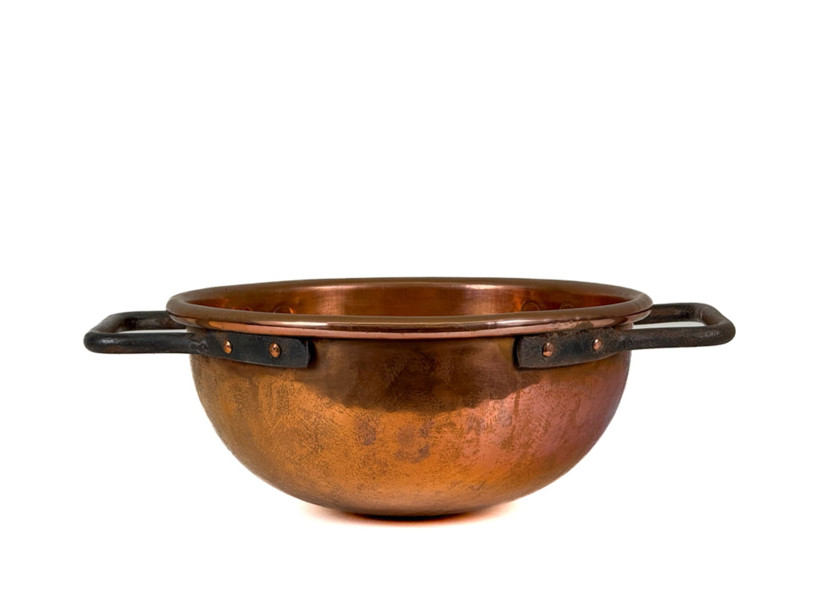 COPPER JAM POT w IRON HANDLES (1 of 8)