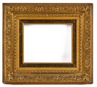 FINE QUALITY (19th c) EUROPEAN GILT PICTURE FRAME