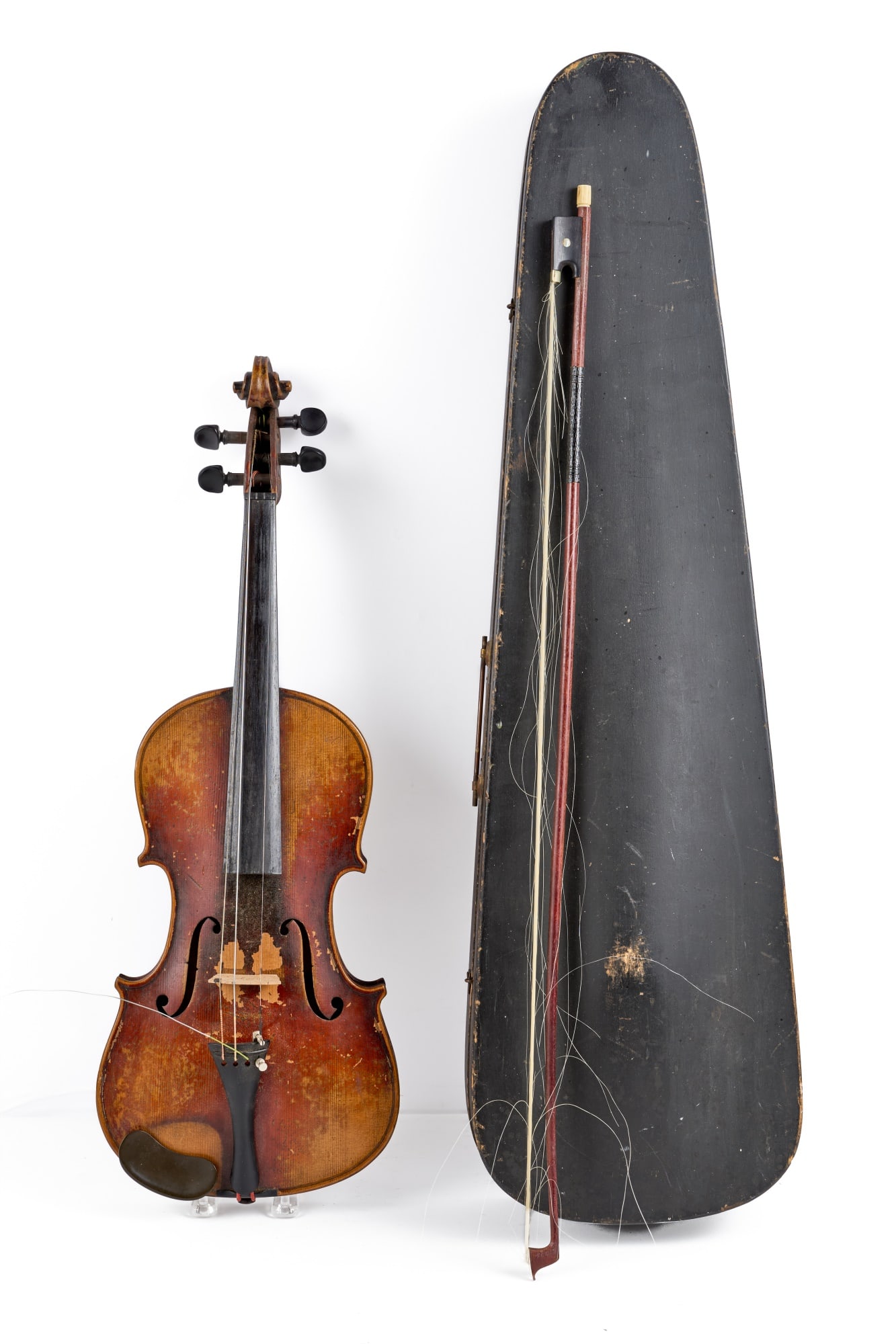 VIOLIN with 1735 ANTONIUS STRADIVARIUS LABEL COPY (1 of 9)