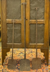 (3) RAMS HEAD WROUGHT IRON HEARTH PEELS