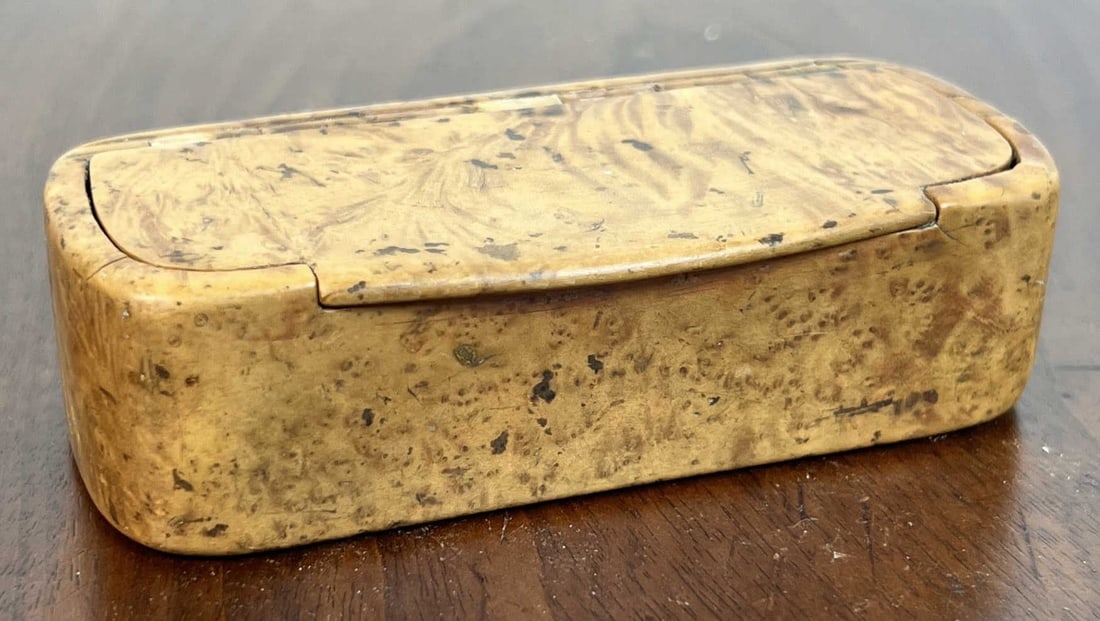 (19thc) BURLWOOD LIFT TOP SNUFF BOX (1 of 9)