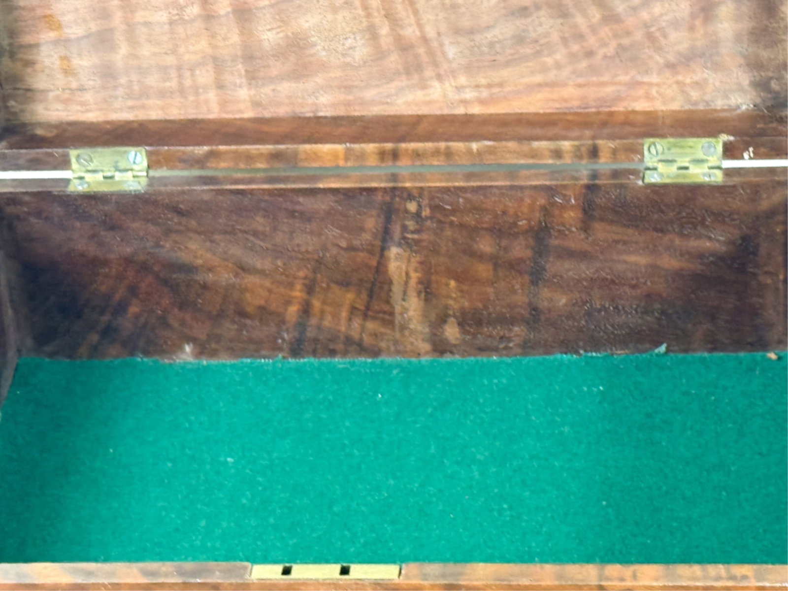 (19thc) FIGURED WALNUT DOCUMENT BOX - 9