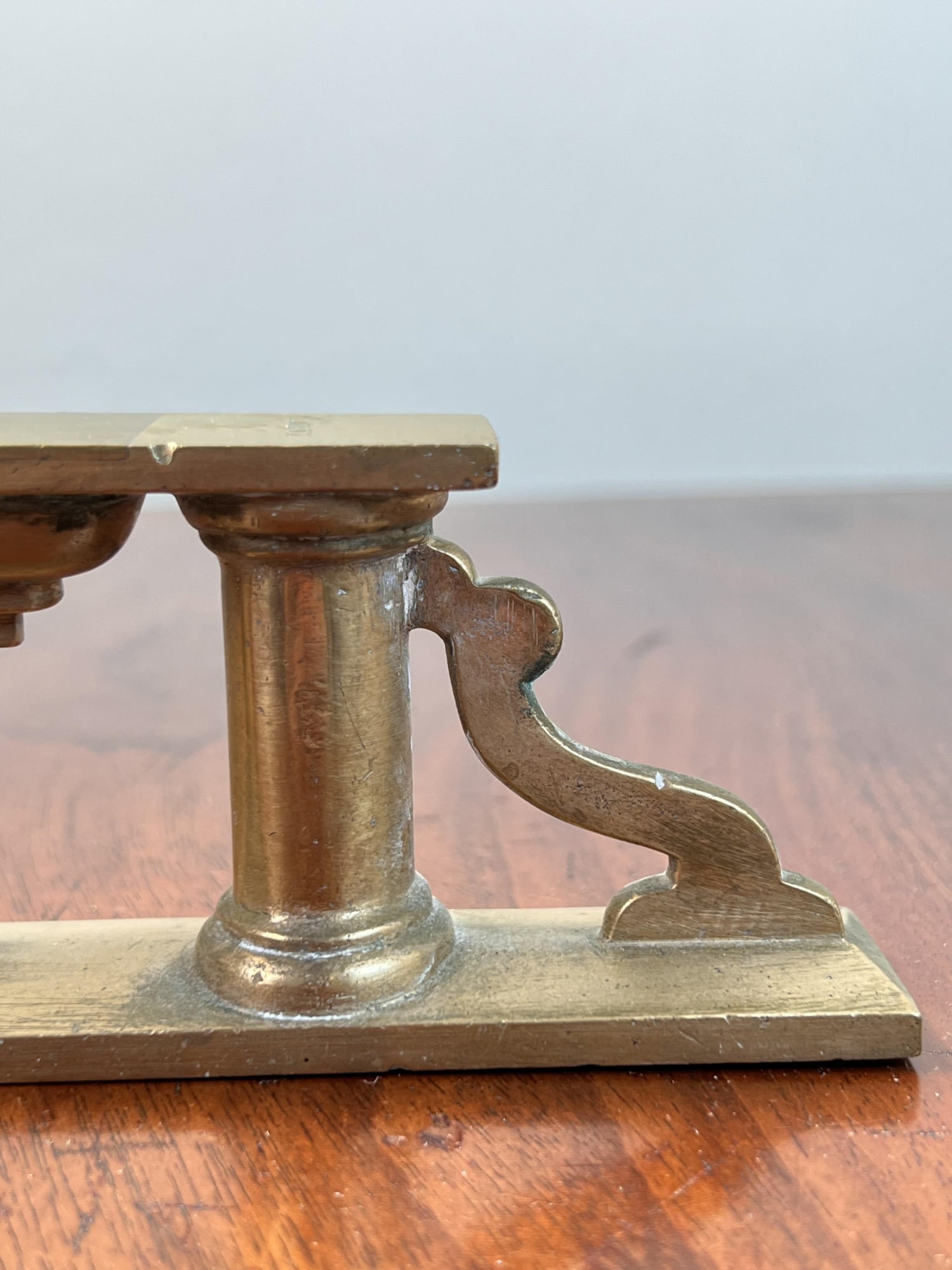 EXCEPTIONAL E.A. HOWE BRASS DOUBLE LEVEL - 5