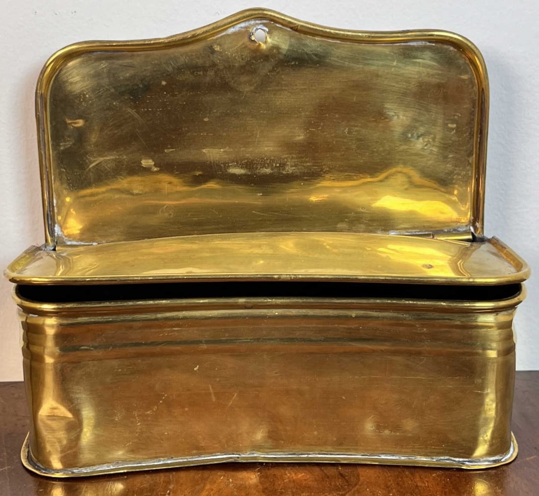 (19th c) DUTCH BRASS HANGING CANDLE BOX: 5 1/2" x 6 1/2" x 3"