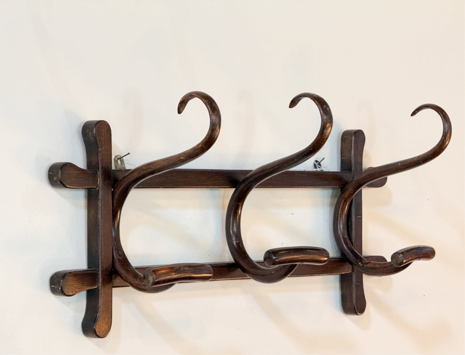 (EARLY 20thc) THONET STYLE BENT WOOD COAT RACK (1 of 5)