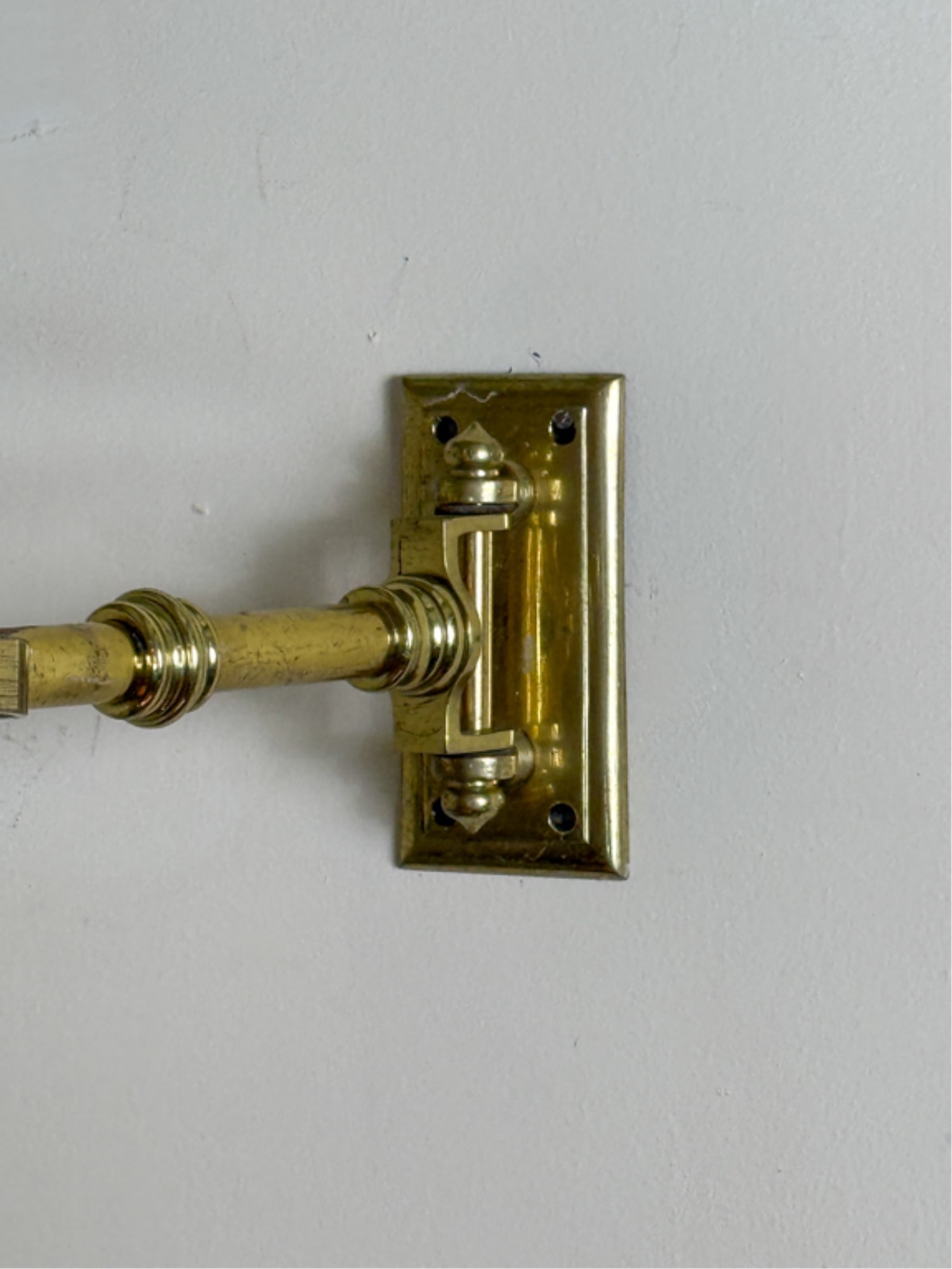 PAIR VICTORIAN BRASS PLANTER BRACKETS - 3