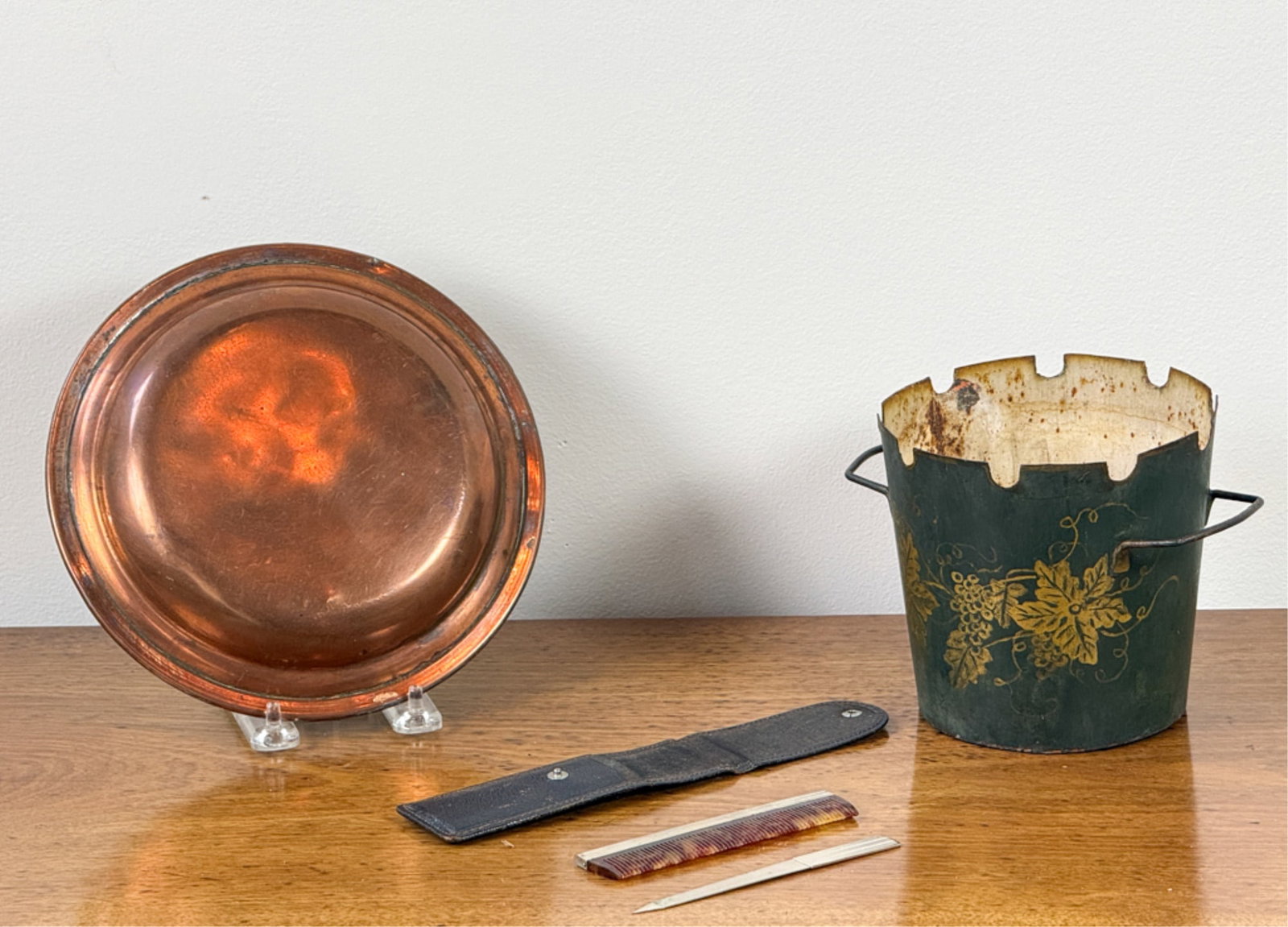 (18thc) VERRIER, COPPER LID & STERLING COMB SET: Tallest measures 5 inches.