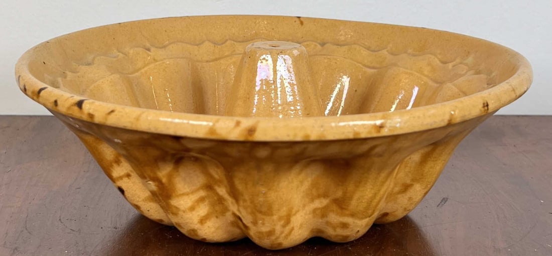 (19th c) YELLOWWARE FOOD MOLD (1 of 6)