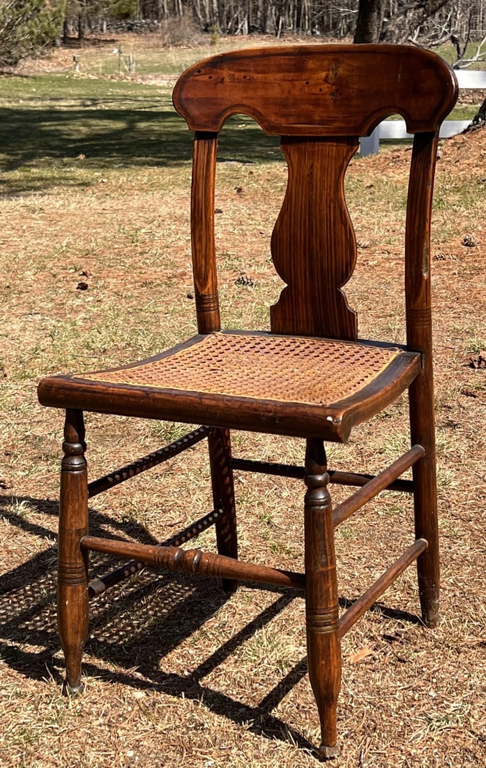 (19th c) GRAIN PAINTED CANE SEAT SIDE CHAIR: 33 1/2" tall