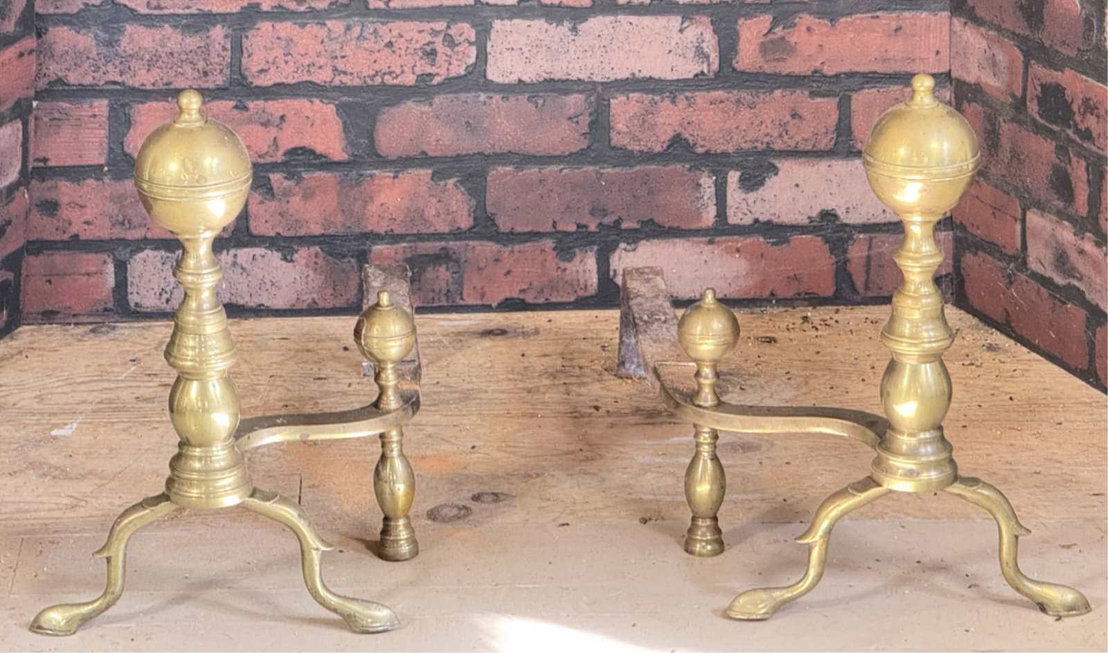 PAIR FEDERAL LEMON TOP BRASS ANDIRONS: 16 1/2 inches.