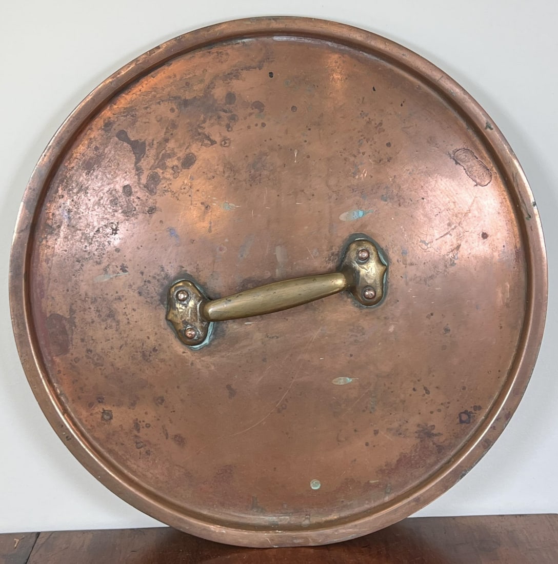 COPPER POT LID w/ BRASS HANDLE: 16 1/2" dia