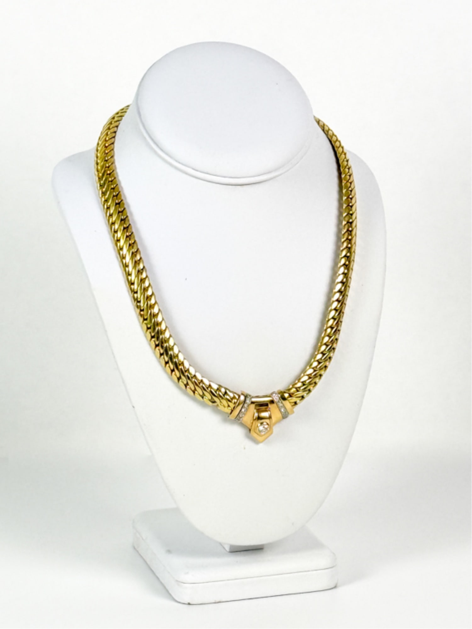 14K GOLD & DIAMOND HERRINGBONE PENDANT NECKLACE (1 of 13)
