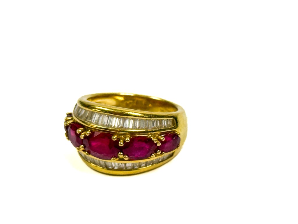 18K GOLD DIAMOND & RUBY RING - 5